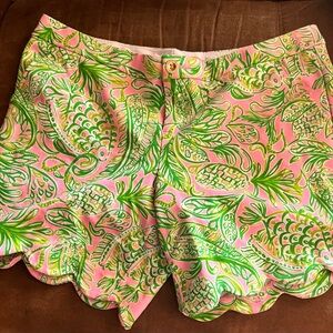 Lilly Pulitzer Darci scalloped shorts in Mandevilla